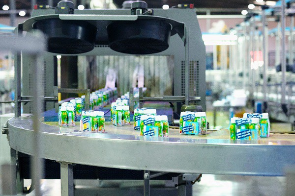 Vinamilk có thêm 1 nhà máy đạt chứng nhận trung hòa Carbon, đẩy mạnh “xanh hóa” sản xuất